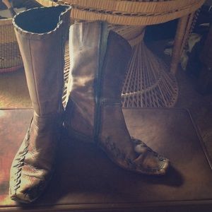 Pikolinos size 40 boots leather